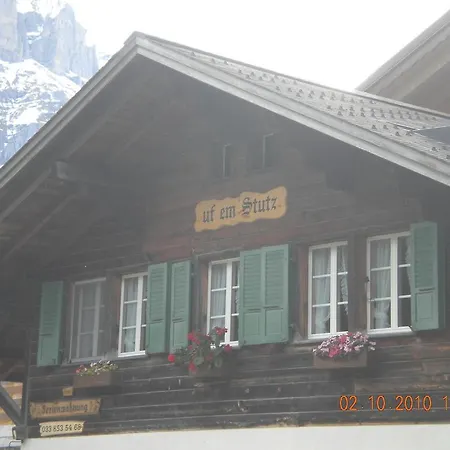 Apartamento Uf Em Stutz 1