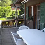 Uf Em Stutz 1 Lägenhet